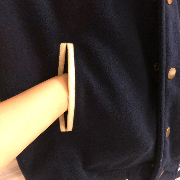 Brand new baseball jacket - Picture 7 of 7
